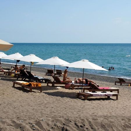 Гостевой Дом «Green Garden» Sukhumi Luaran gambar
